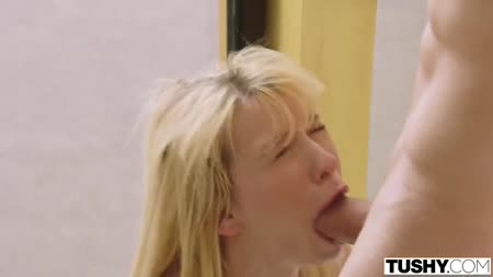 Kenzie Reeves отрабатывает попкой отдых с богатым любовником №2