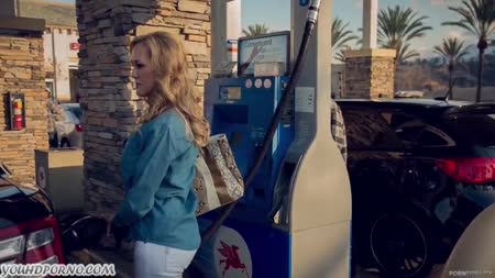 Мамка Brandi Love замутила развратное порно с доминированием №1