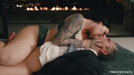 Богатый мужик легко уложил в койку гламурную Melina Mason №2