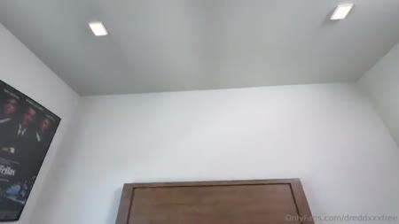 Шлюшки с большими жопами дербанят свои дырки с негром №8