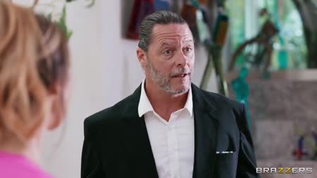 Гламурная самка наслаждается двумя большими пенисами №1