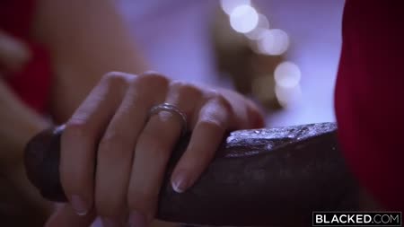 Пошлая Наоми Свон классно кувыркается с двумя отборными неграми №2