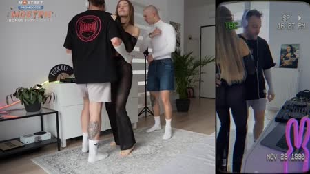 Жена в очень откровенном наряде изменила мужу с ди-джеем №2