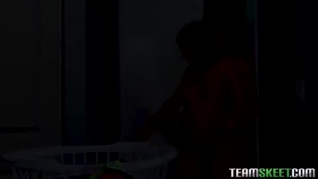 Не дождалась своего парня и дала его другу №6