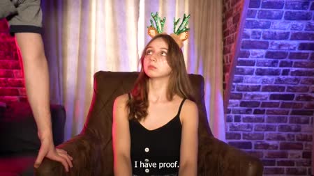 Скромная деваха с большими сиськами согласилась взять в рот №1