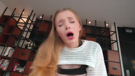 Молодая мачеха весело проводит время с пасынком №6