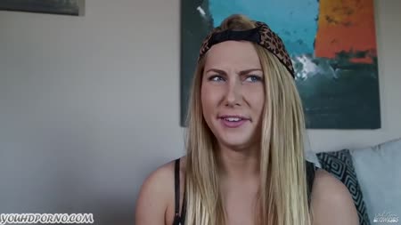 Блондинка Carter Cruise красиво отсосала член на природе №1